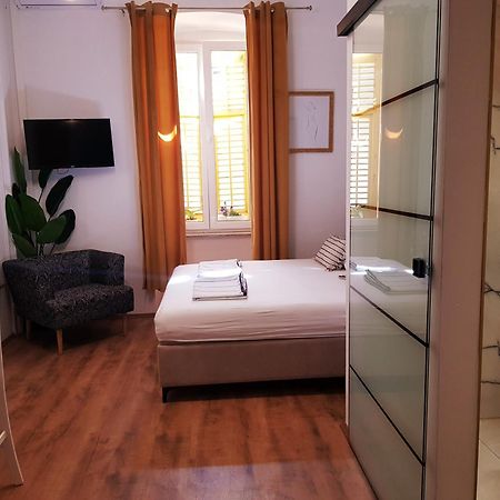 Room Lui Rijeka Exterior foto